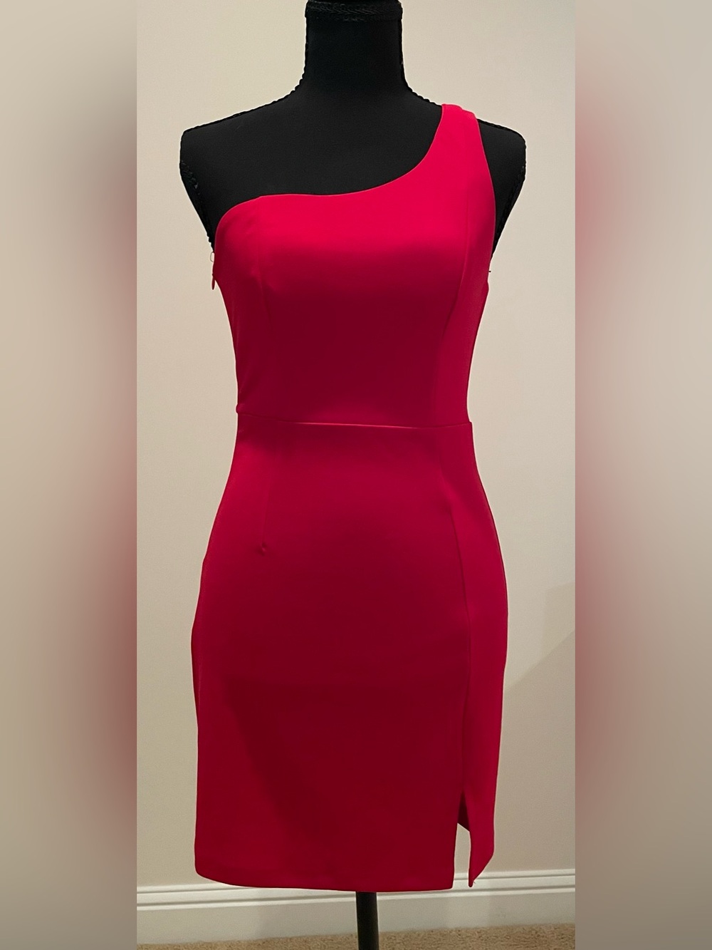 NWT Hello Molly One-Shoulder Red  Dress